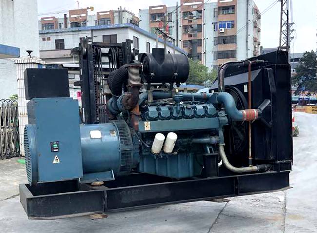 进口大宇550kw二手柴油发电机组