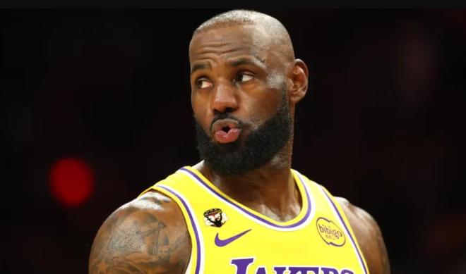 湖人休赛期阵容调整聚焦中锋补强与选秀策略