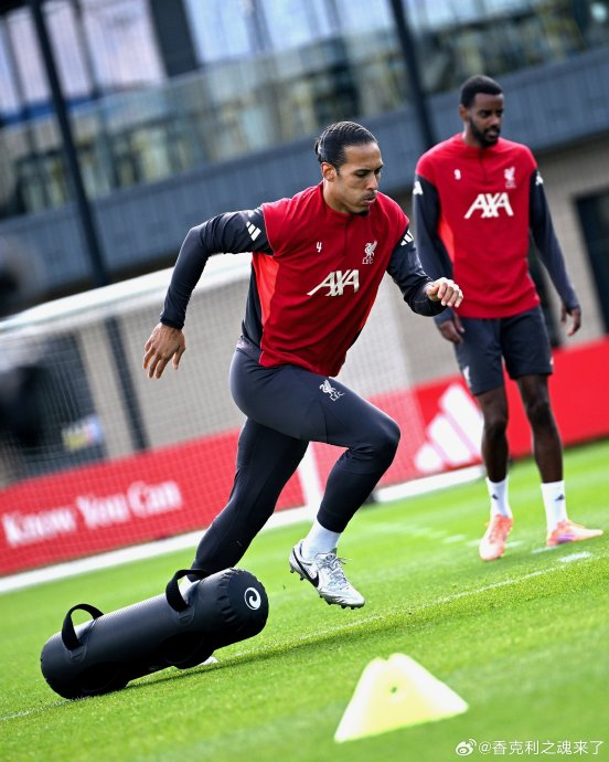 利物浦备战曼城训练图曝光 战术细节引热议