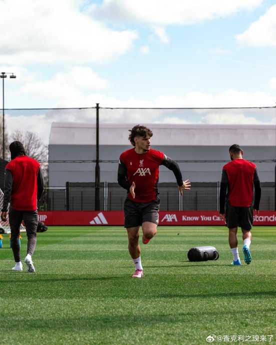 利物浦备战曼城训练图曝光 战术细节引热议