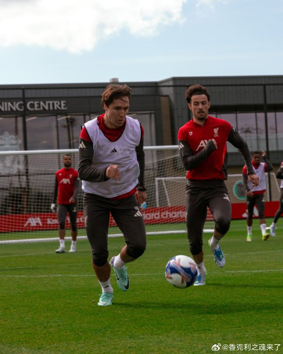 利物浦备战曼城训练图曝光 战术细节引热议