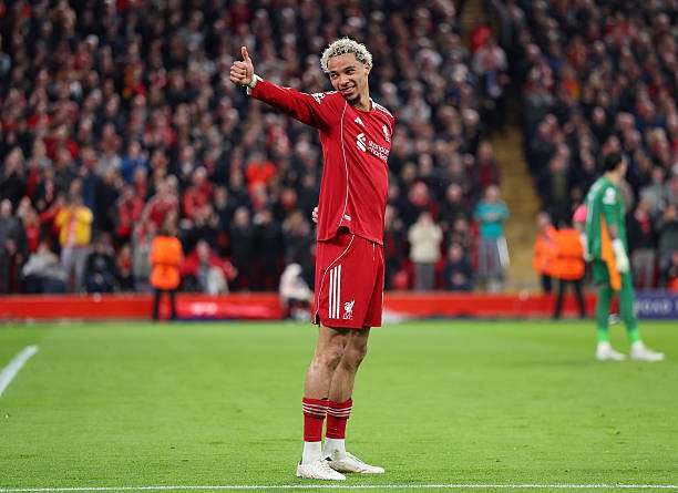 雨果：利物浦首战展现最佳状态 亨利力挺其未来